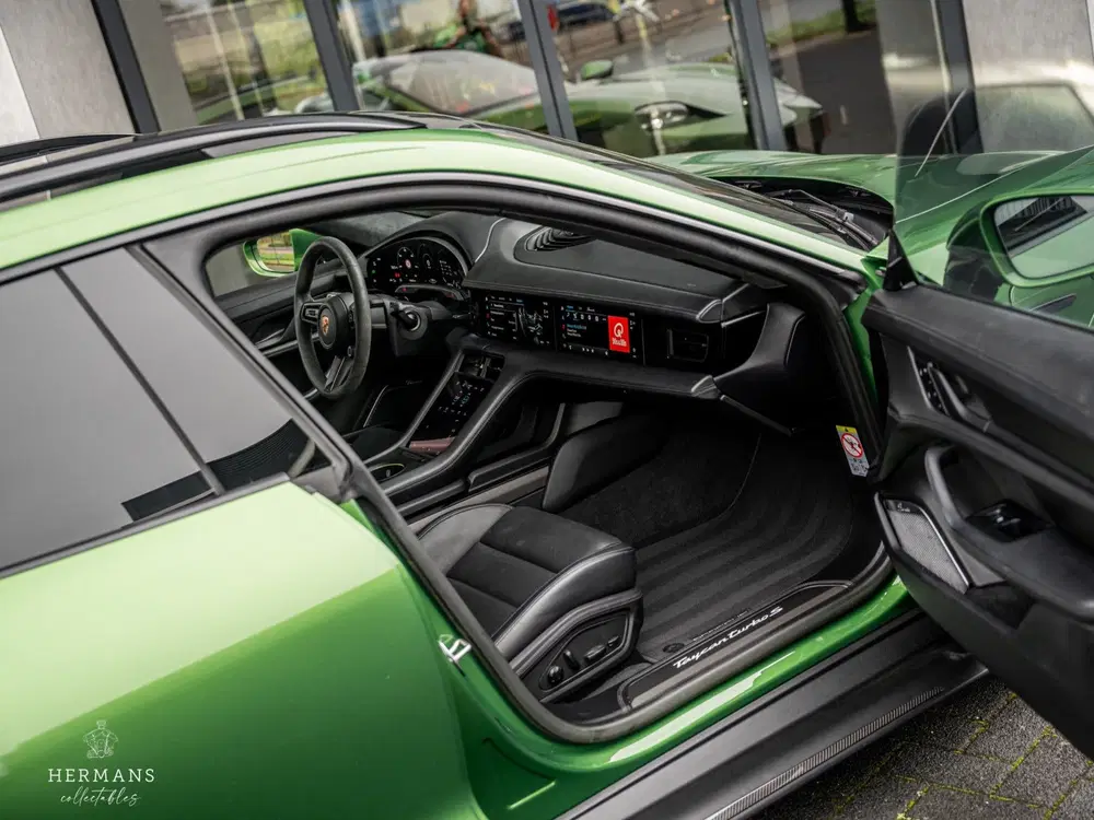 Porsche Taycan Sport Turismo Turbo S 93 kWh uit 2022, foto 7