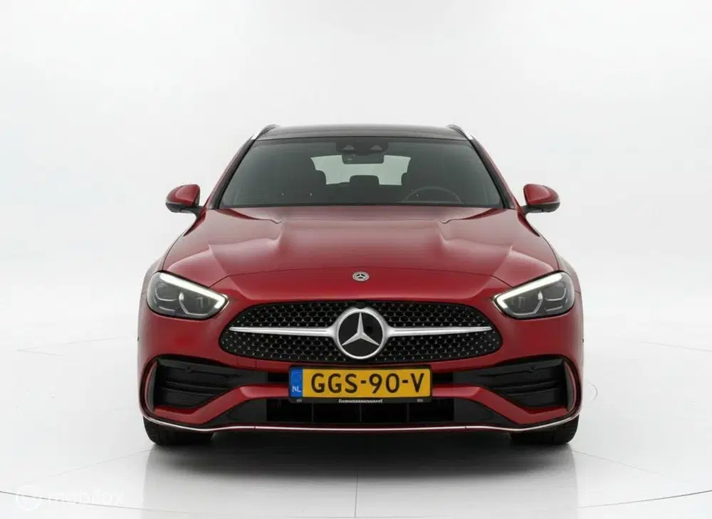 Mercedes-Benz C-Klasse Mercedes C-klasse Estate 300 e AMG Line uit 2022, foto 3