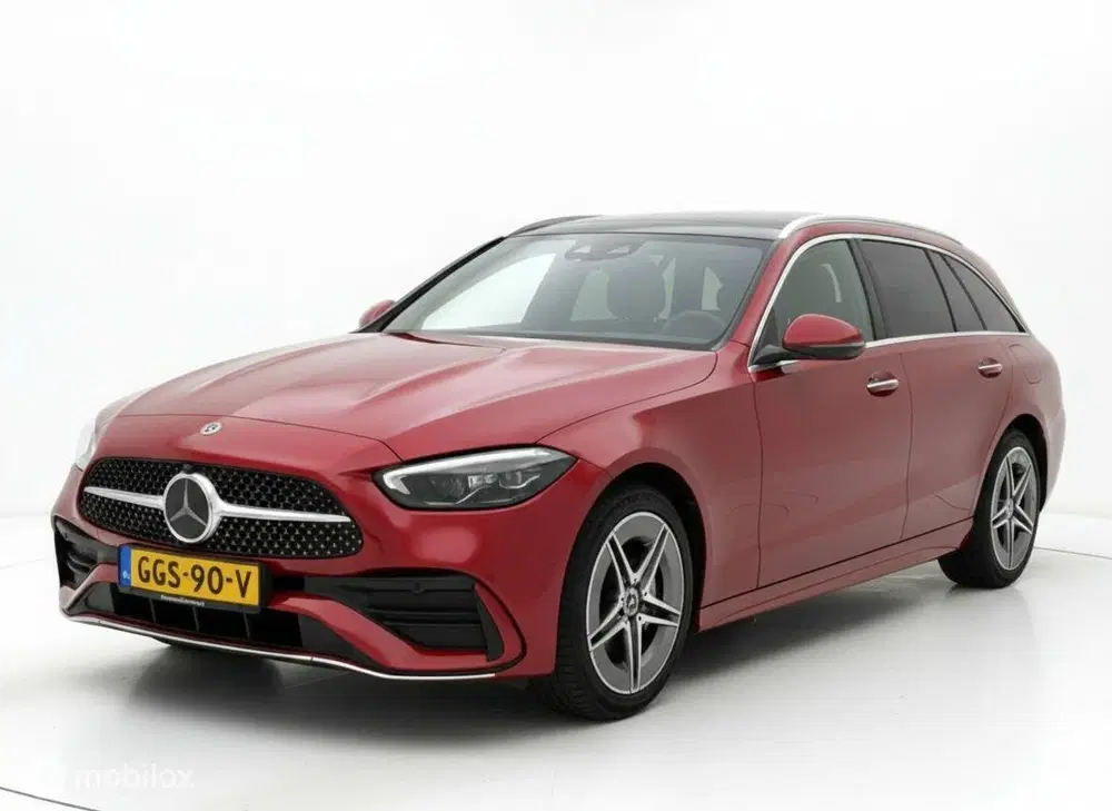 Mercedes-Benz C-Klasse Mercedes C-klasse Estate 300 e AMG Line uit 2022, foto 4