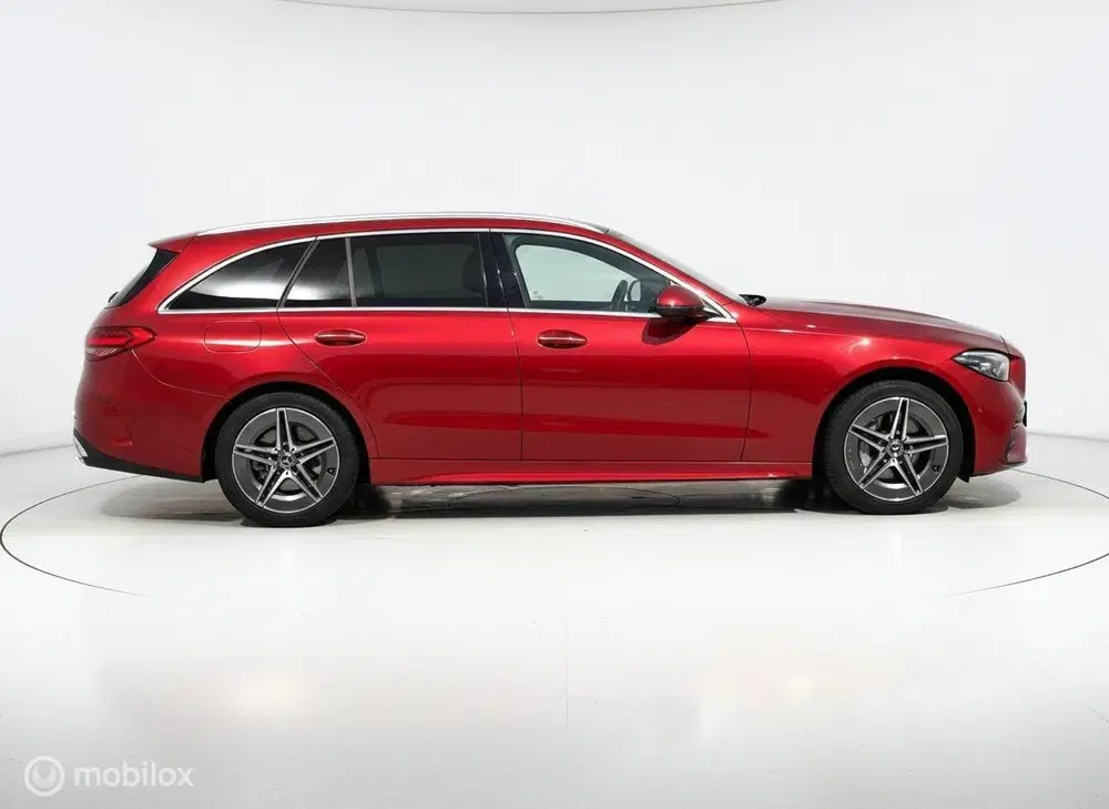 Mercedes-Benz C-Klasse Mercedes C-klasse Estate 300 e AMG Line uit 2022, foto 5