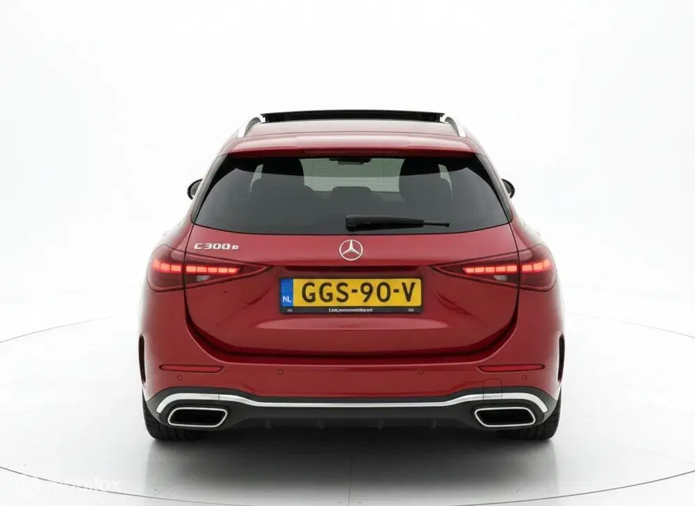 Mercedes-Benz C-Klasse Mercedes C-klasse Estate 300 e AMG Line uit 2022, foto 8