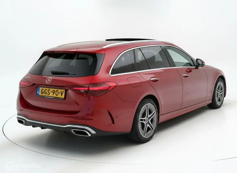 Mercedes-Benz C-Klasse Mercedes C-klasse Estate 300 e AMG Line uit 2022, foto 9