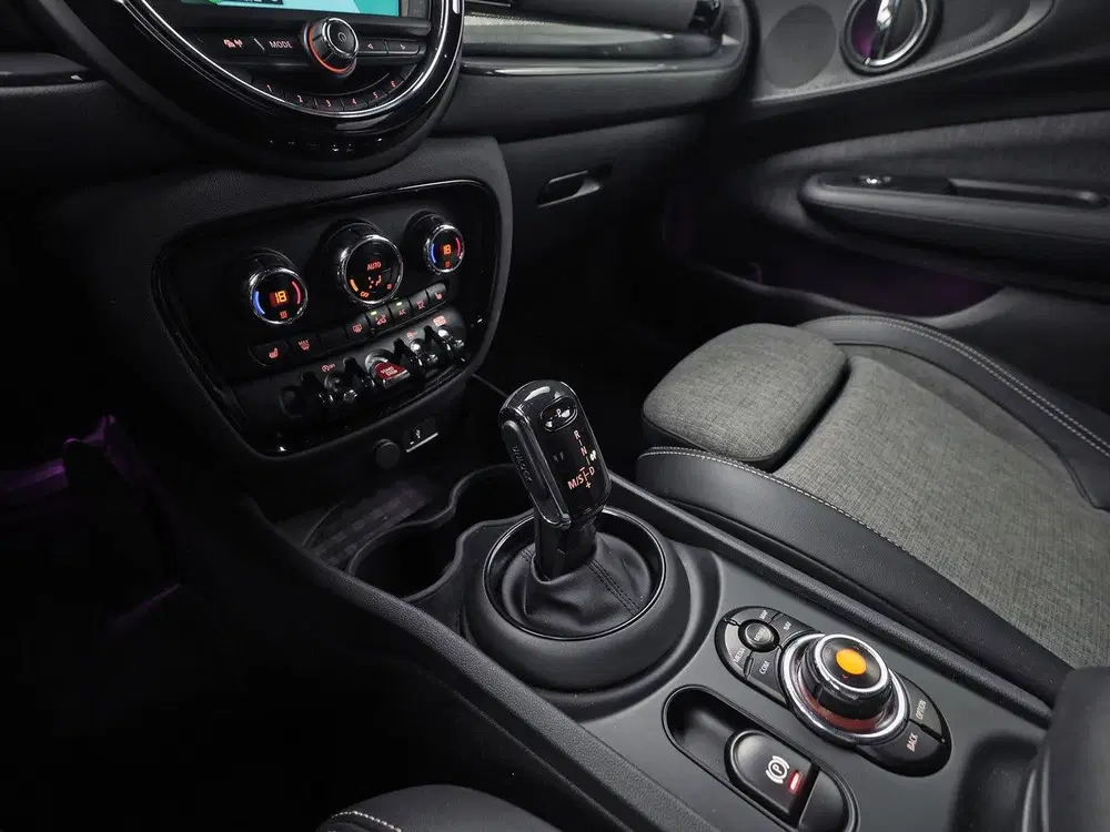 Mini Clubman 1.5 One Sport Automaat (FACELIFT uit 2019, foto 11