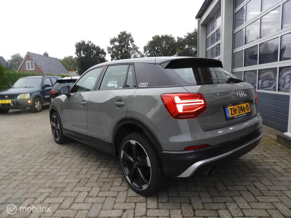 Audi Q2 30 TFSI S-Line uit 2019, foto 7