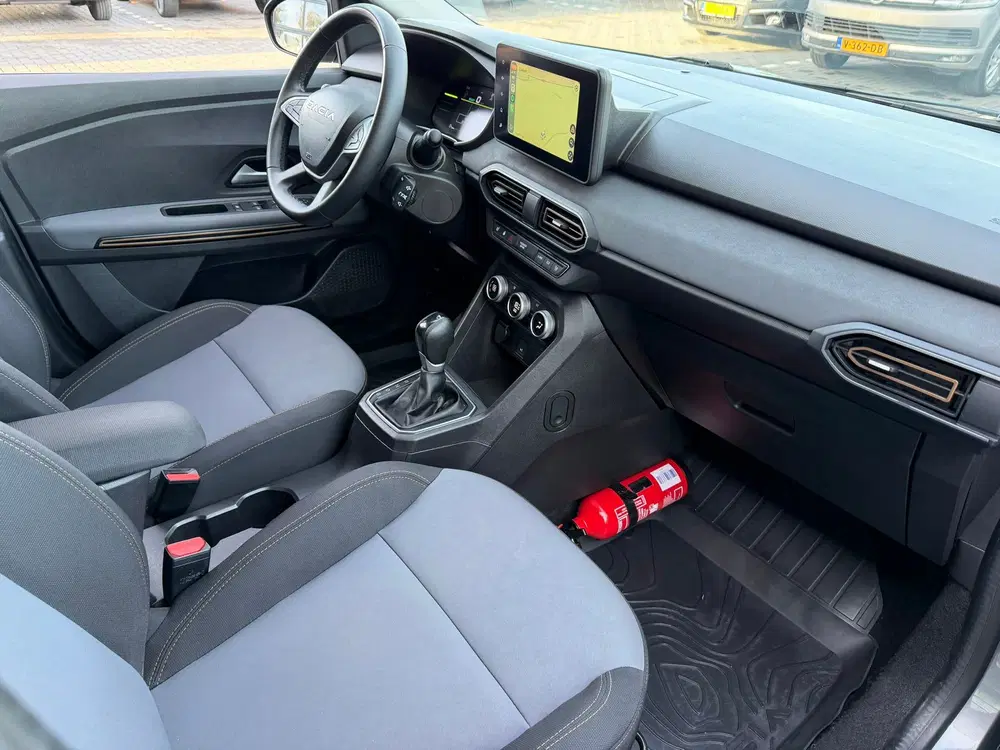 Dacia Jogger 1.6 Hybrid 140 Extreme 7p automaat (bj 202 uit 2024, foto 12