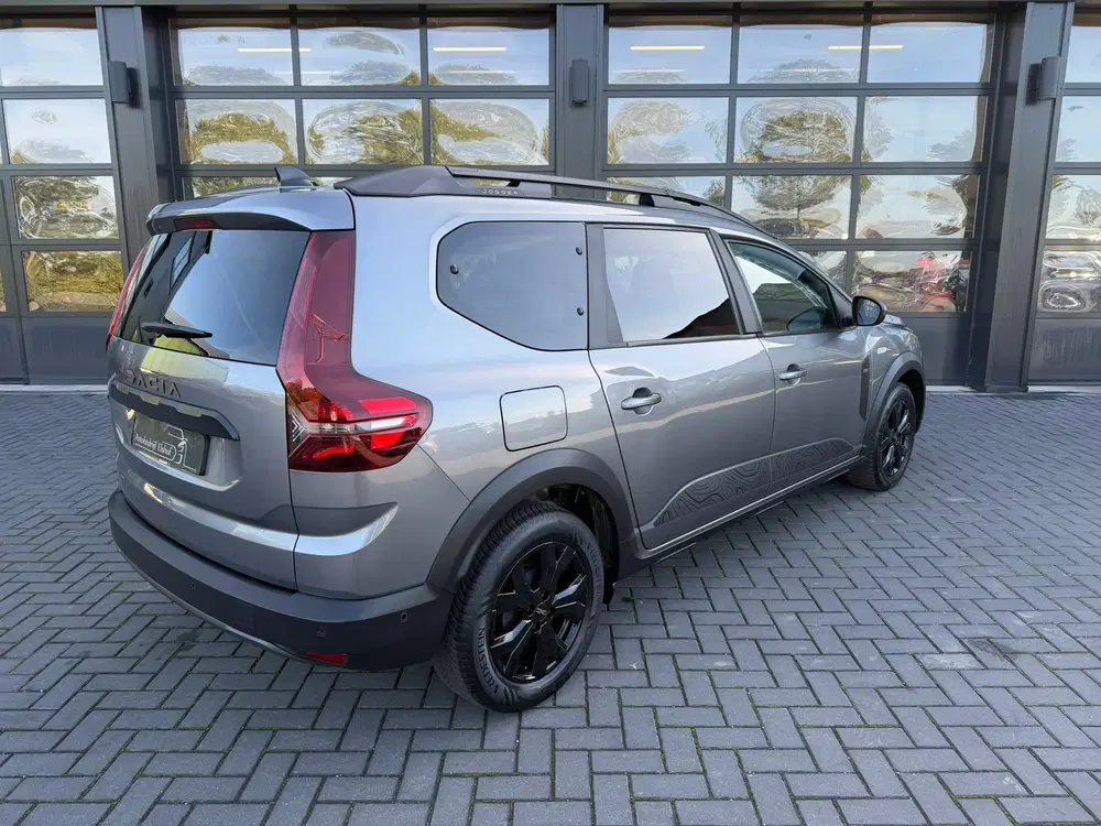 Dacia Jogger 1.6 Hybrid 140 Extreme 7p automaat (bj 202 uit 2024, foto 2