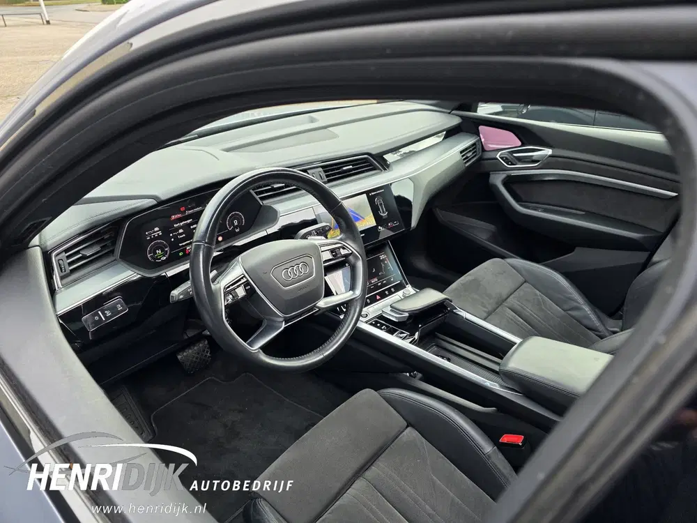 Audi e-tron 50 quattro Launch Edition 71 kWh SOH 88% S uit 2021, foto 14