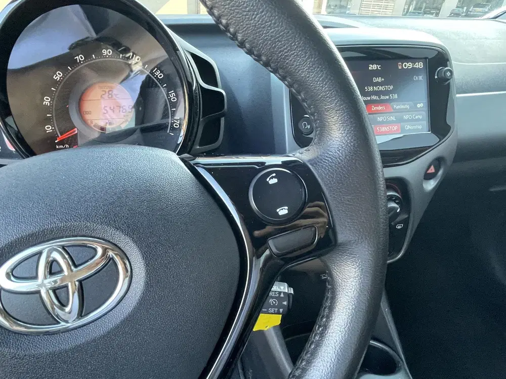 Toyota Aygo 1.0 VVT-i x-play uit 2021, foto 13