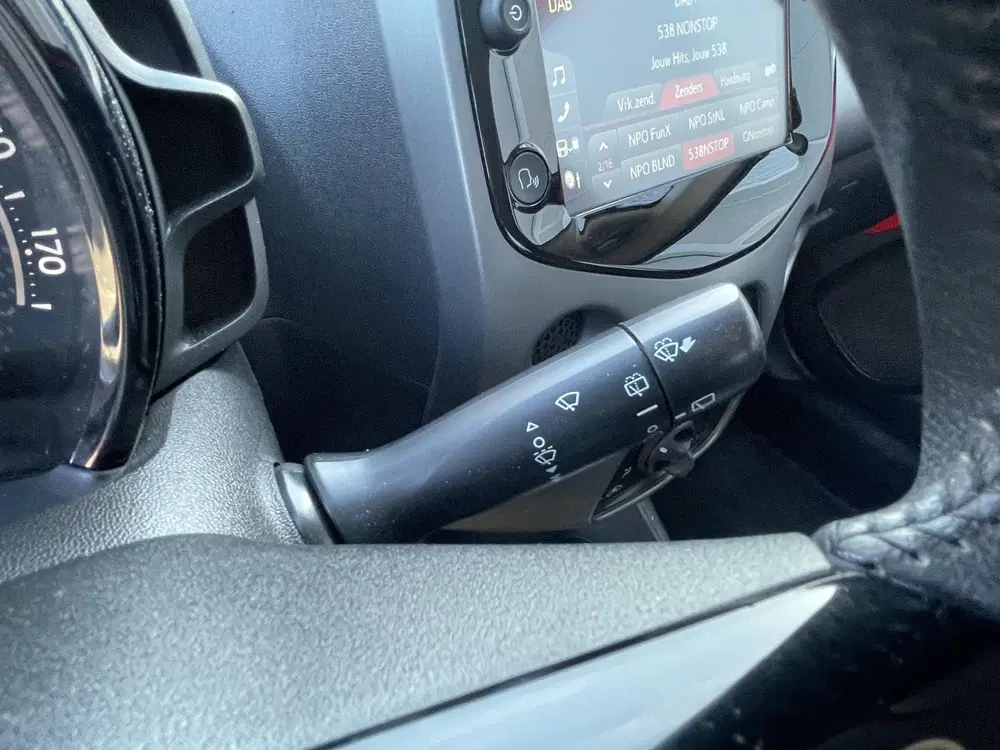 Toyota Aygo 1.0 VVT-i x-play uit 2021, foto 15