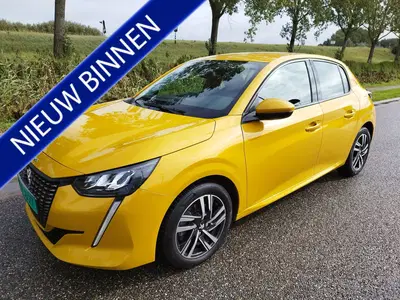 Peugeot 208 1.2 PureTech Allure * 78.250 km * Camera * uit 2021