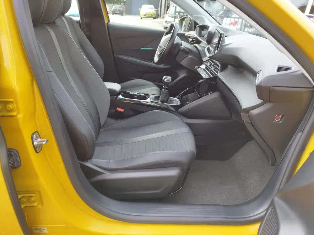 Peugeot 208 1.2 PureTech Allure * 78.250 km * Camera * uit 2021, foto 9