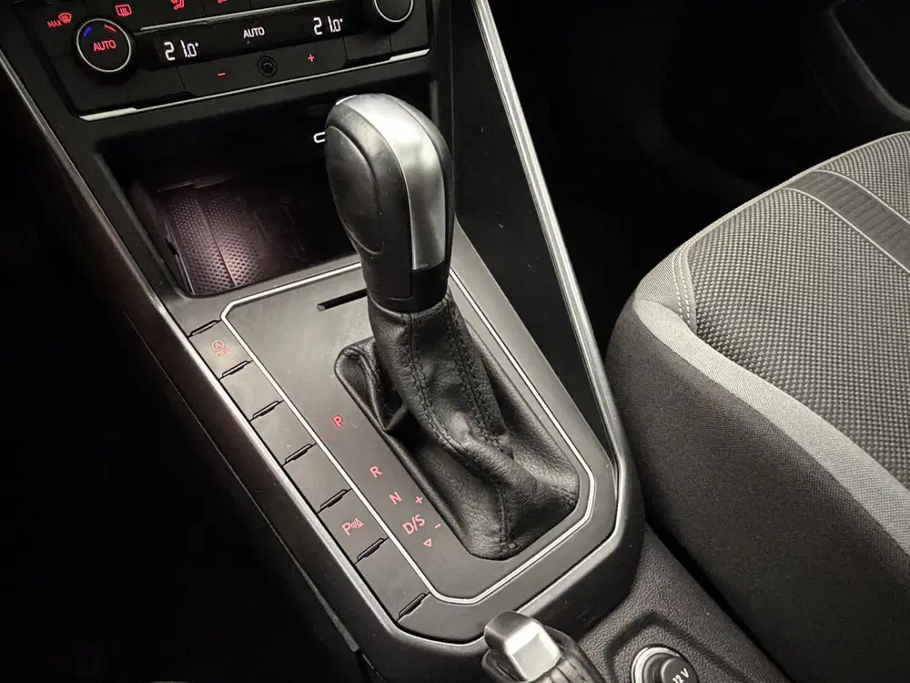 Volkswagen Polo 1.0 TSI Highline Business R uit 2021, foto 8