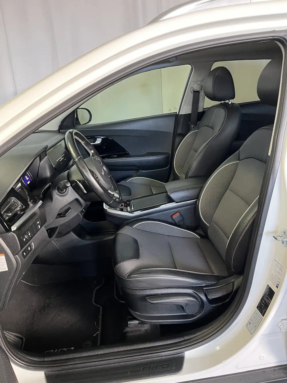 Kia Niro DynamicPlusLine 64 kWh 1E EIGN uit 2021, foto 5