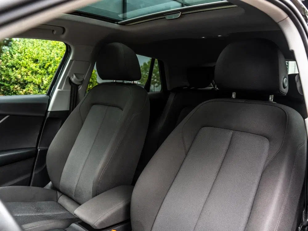 Audi Q2 35 TDi Quattro uit 2019, foto 13