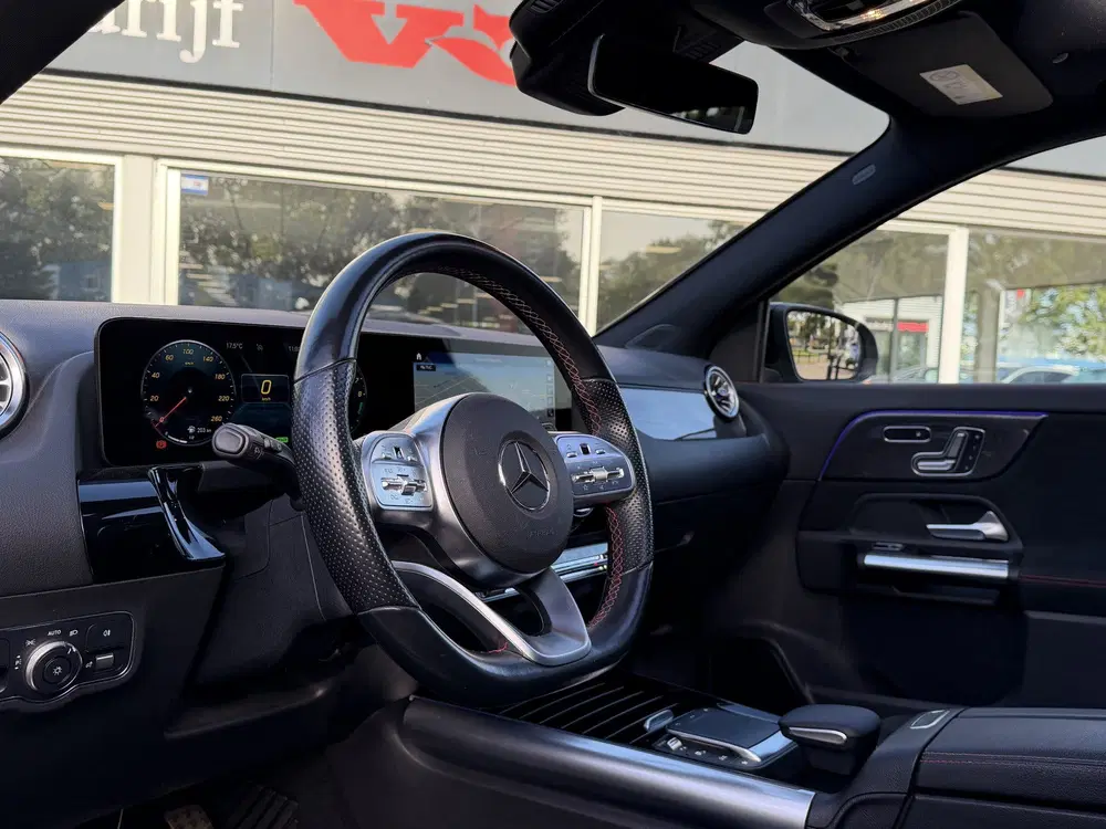 Mercedes-Benz GLA GLA 250 e AMG-Line uit 2021, foto 2