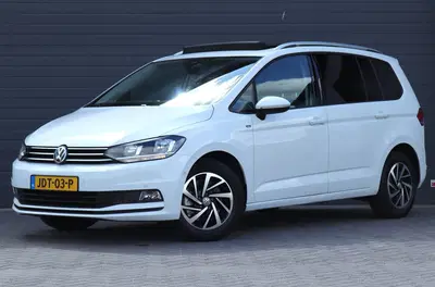 Volkswagen Touran 1.5 TSI 7 persoons uit 2019