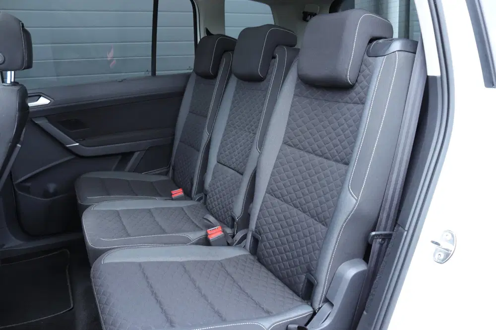 Volkswagen Touran 1.5 TSI 7 persoons uit 2019, foto 13