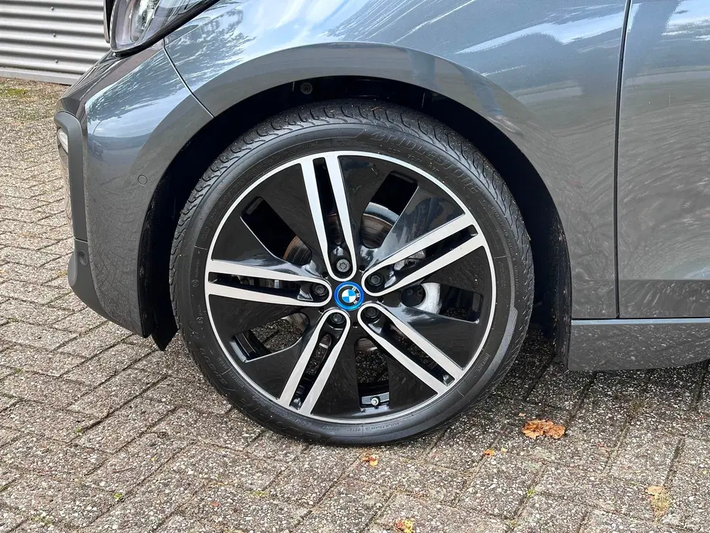 BMW i3 Executive Edition 120Ah 42 kWh SOH 91% uit 2020, foto 13