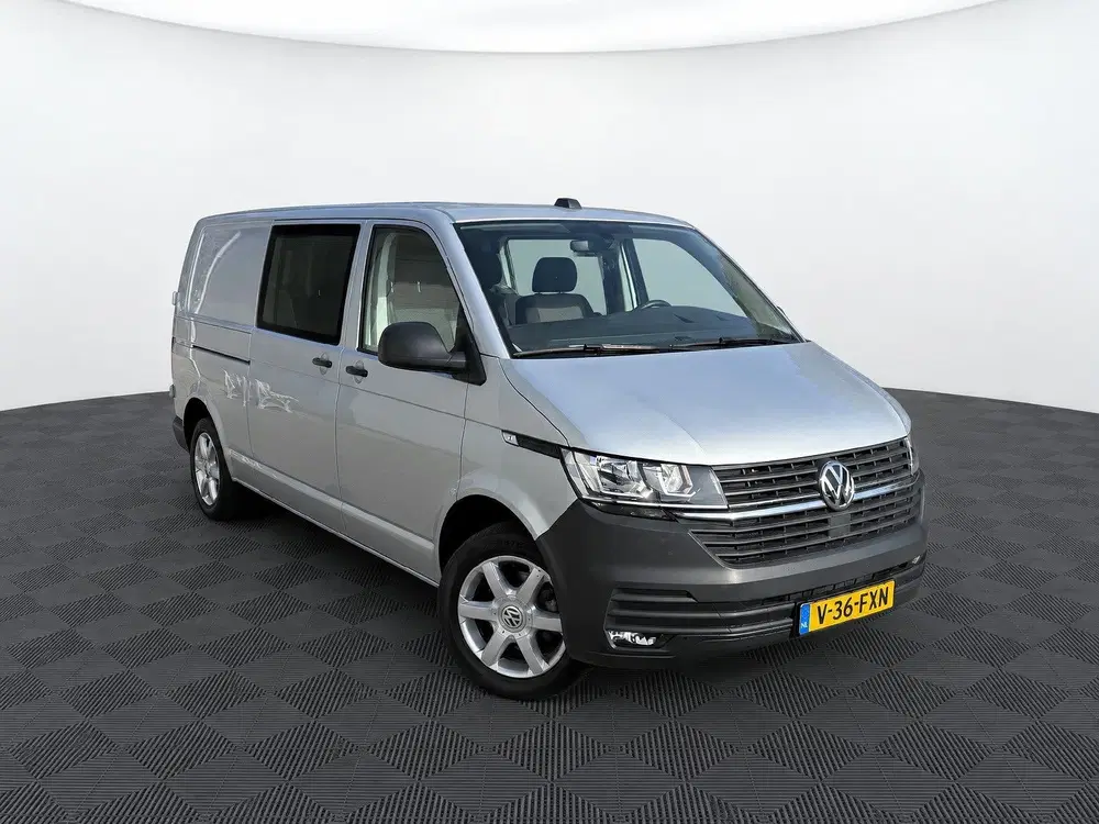 Volkswagen Transporter 2.0 TDI L2H1 30 DC Comfortline 6 pers uit 2024, foto 2