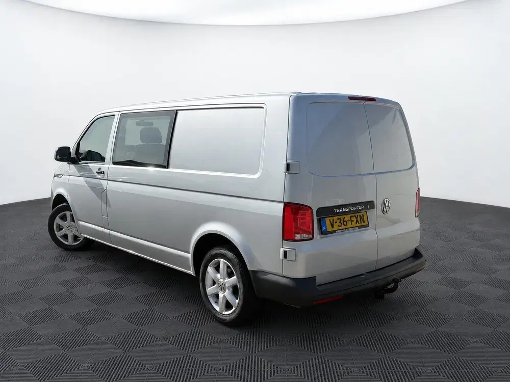 Volkswagen Transporter 2.0 TDI L2H1 30 DC Comfortline 6 pers uit 2024, foto 4