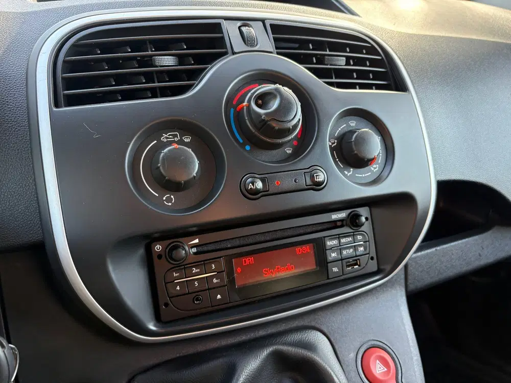 Renault Kangoo 1.5 Blue dCi 95PK Work Edition uit 2021, foto 15