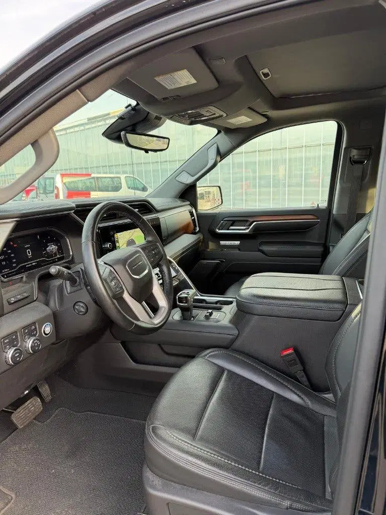 GMC Sierra Denali 2024 uit 2024, foto 12
