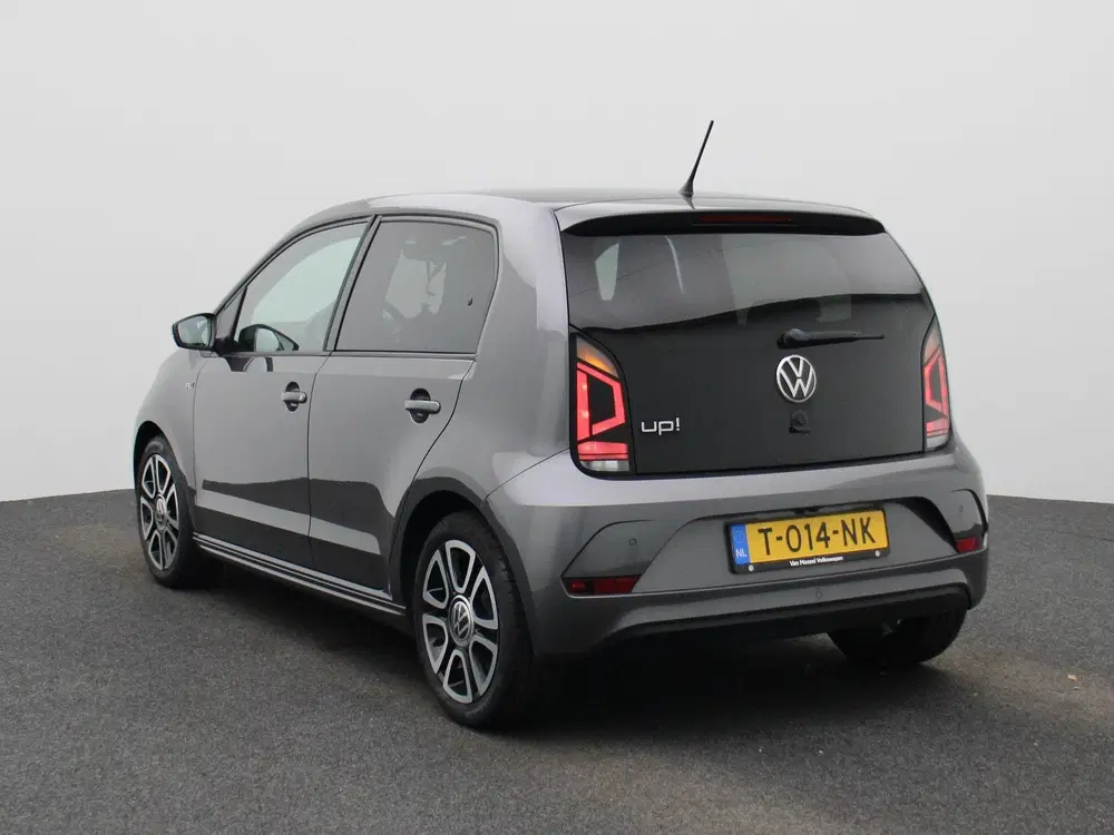 Volkswagen up! 1.0 R-Line uit 2023, foto 2