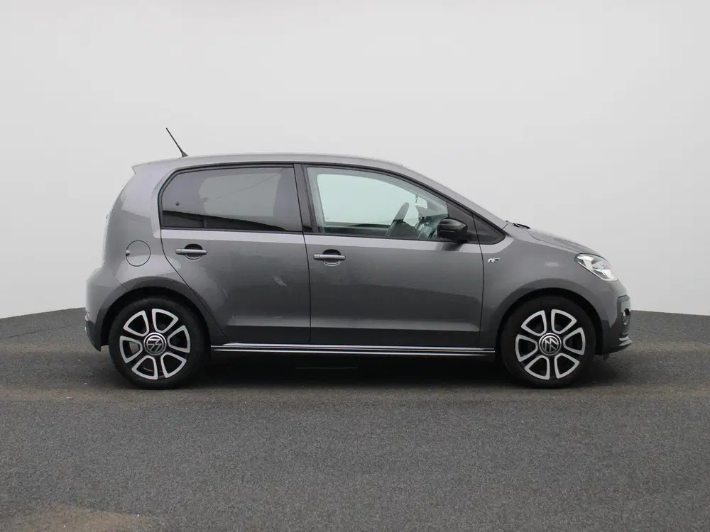 Volkswagen up! 1.0 R-Line uit 2023, foto 6