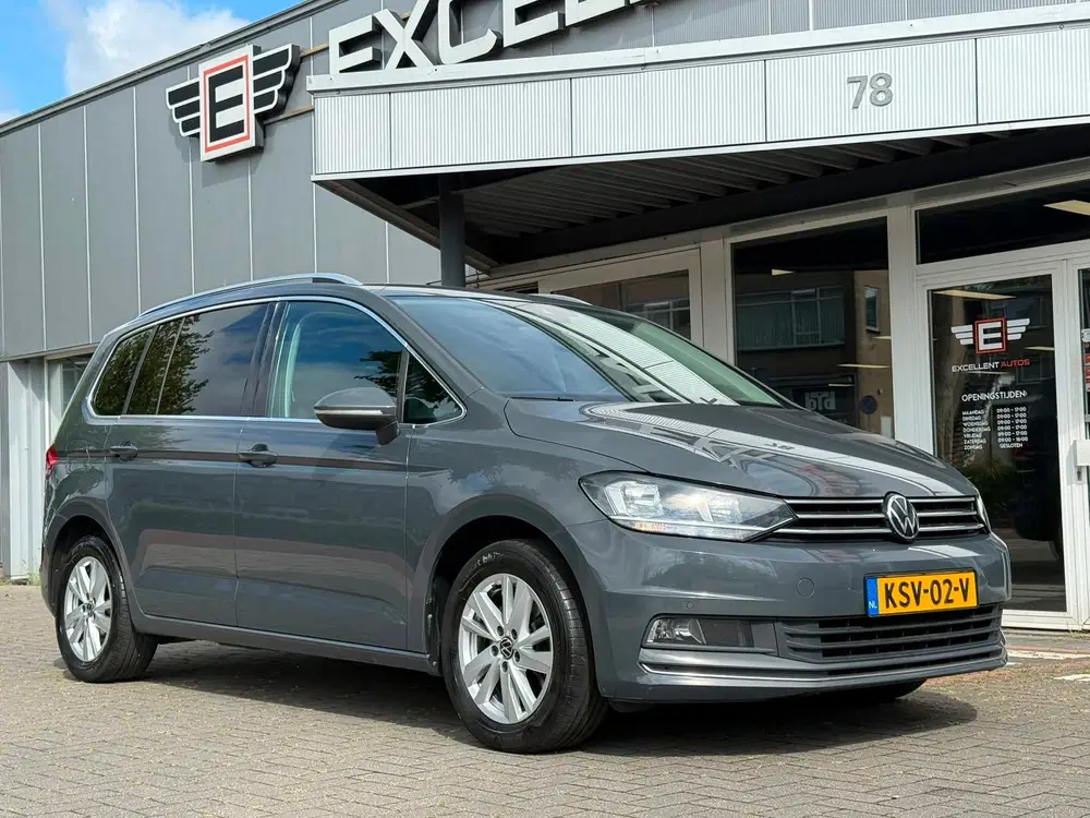 Volkswagen Touran 1.5 TSI DSG Highline uit 2021, foto 3