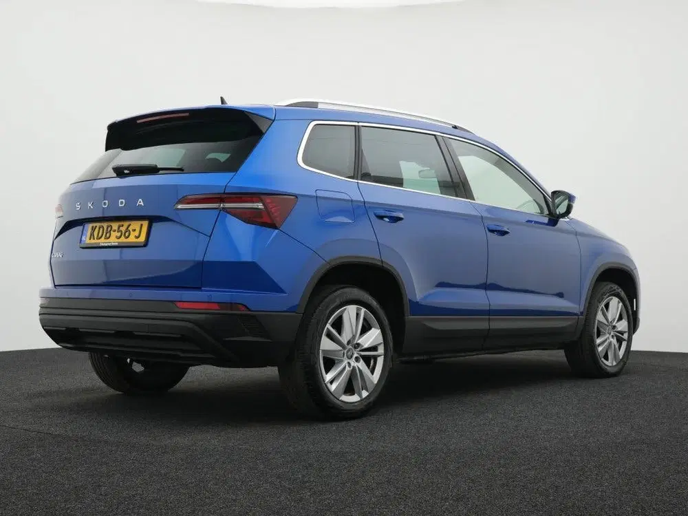 Skoda Karoq 1.5 TSI ACT Business Edition uit 2025, foto 2