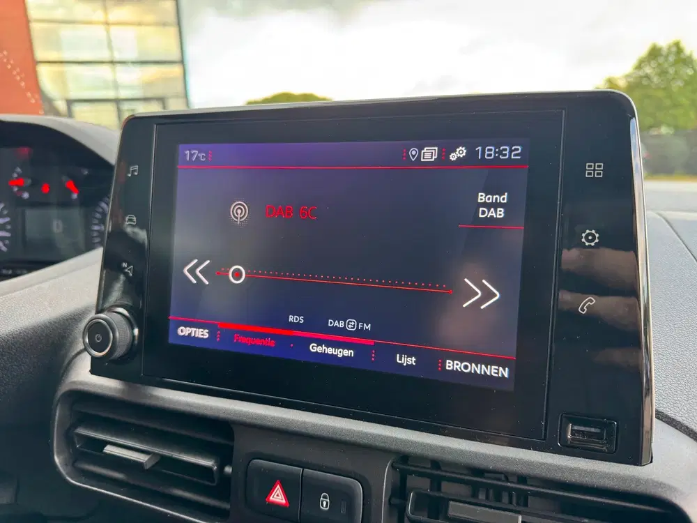 Peugeot Partner 1.5 BlueHDI Premium Long uit 2021, foto 12