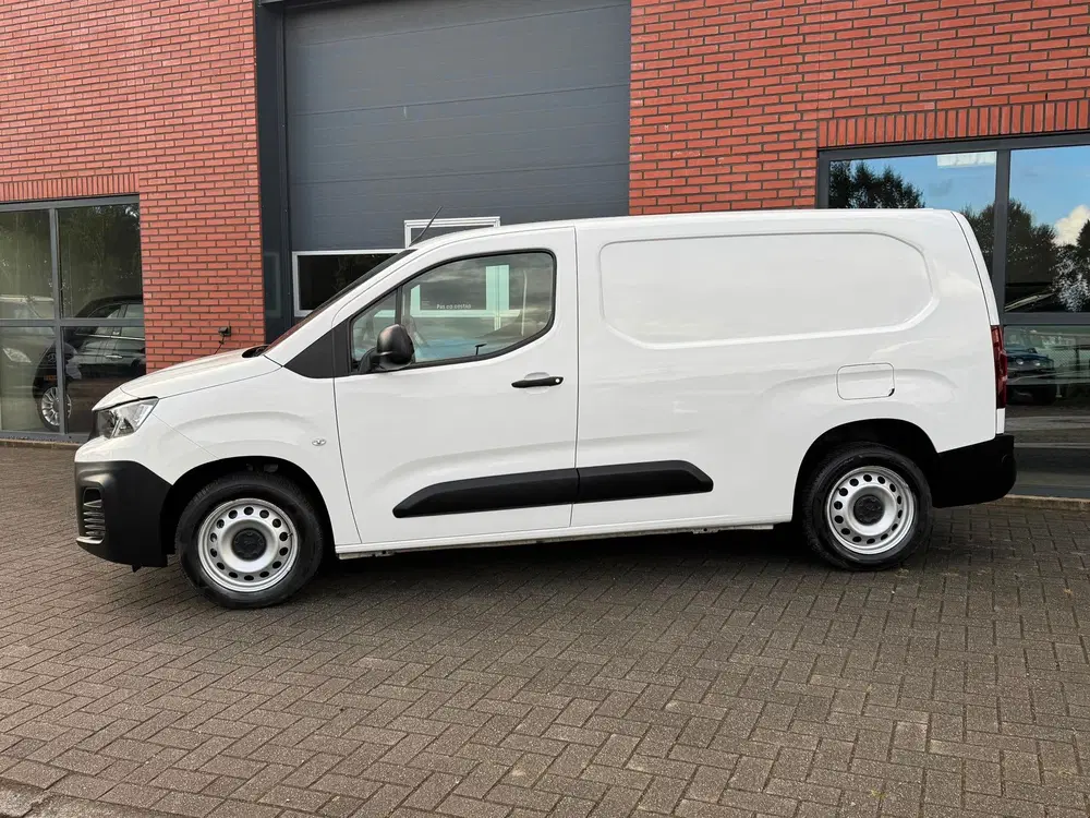 Peugeot Partner 1.5 BlueHDI Premium Long uit 2021, foto 3