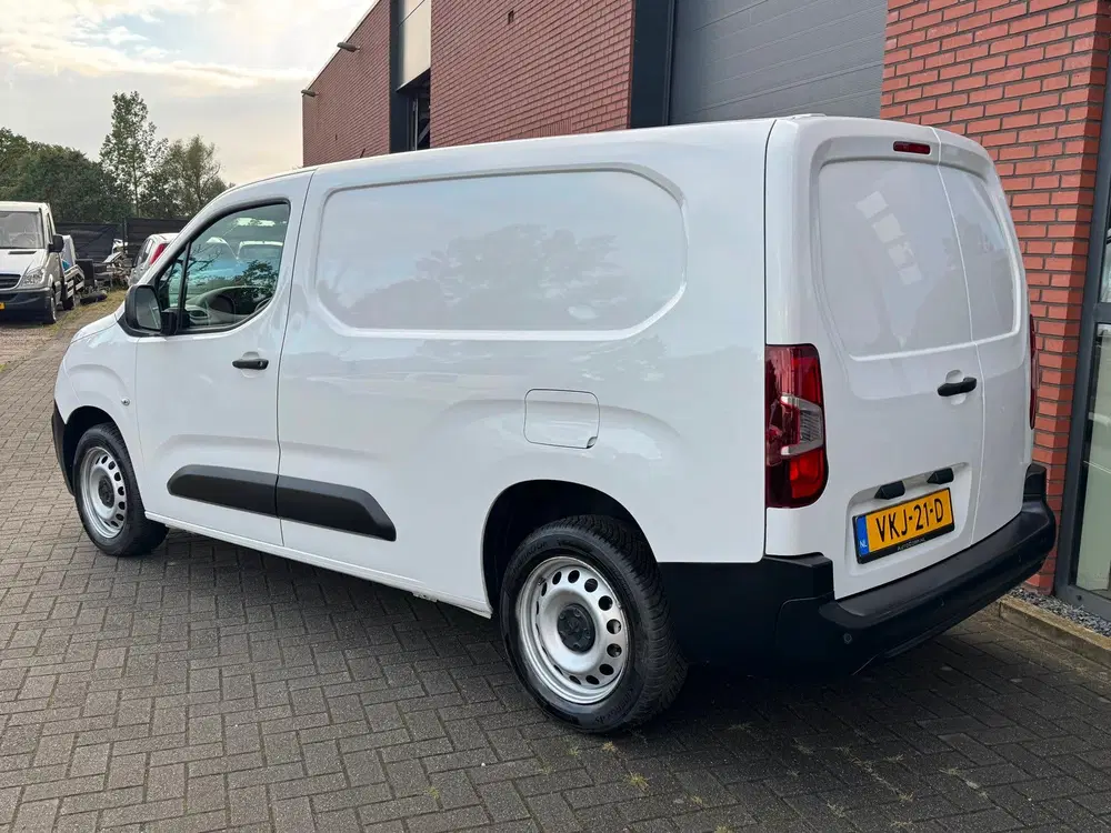 Peugeot Partner 1.5 BlueHDI Premium Long uit 2021, foto 4