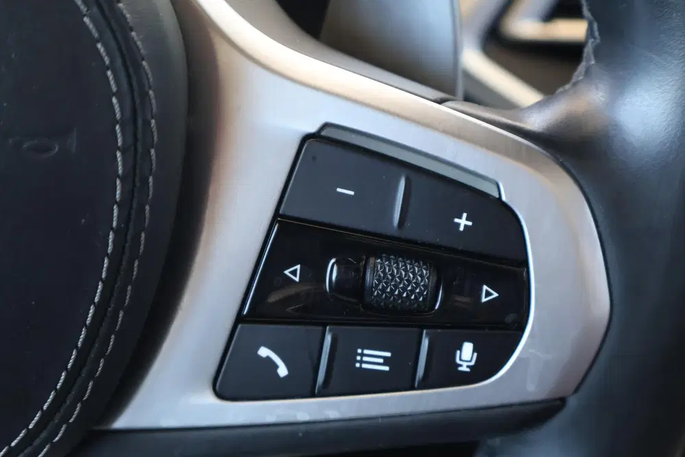 BMW X5 xDrive40i High Executive head-up display uit 2019, foto 15