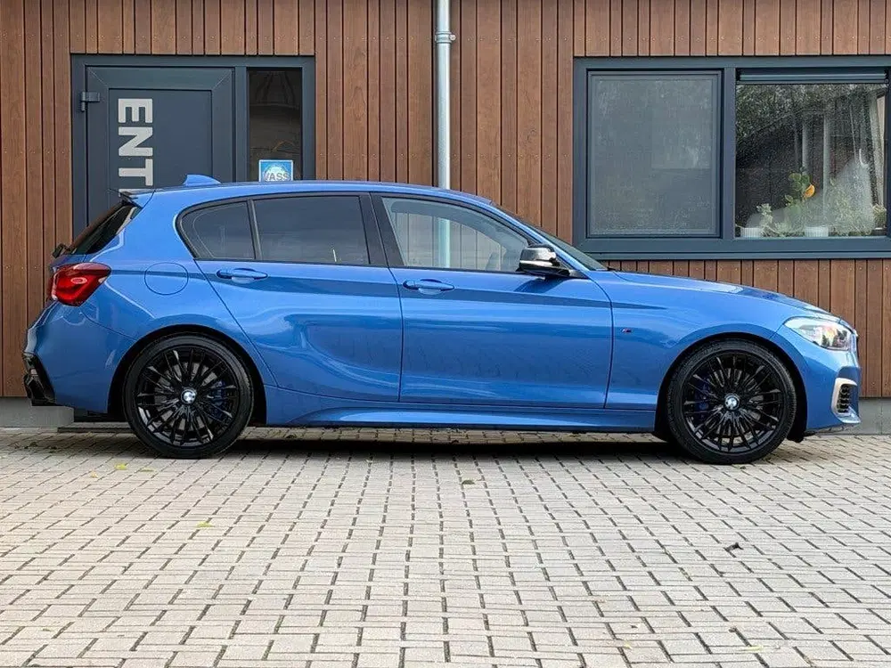 BMW 1-serie M140I HIGH EXEC uit 2019, foto 3