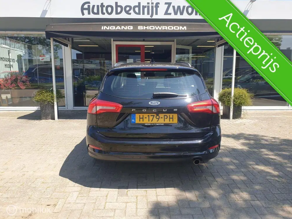 Ford Focus 1.0 ECOBOOST TITANIUM AUTOMAAT uit 2020, foto 11