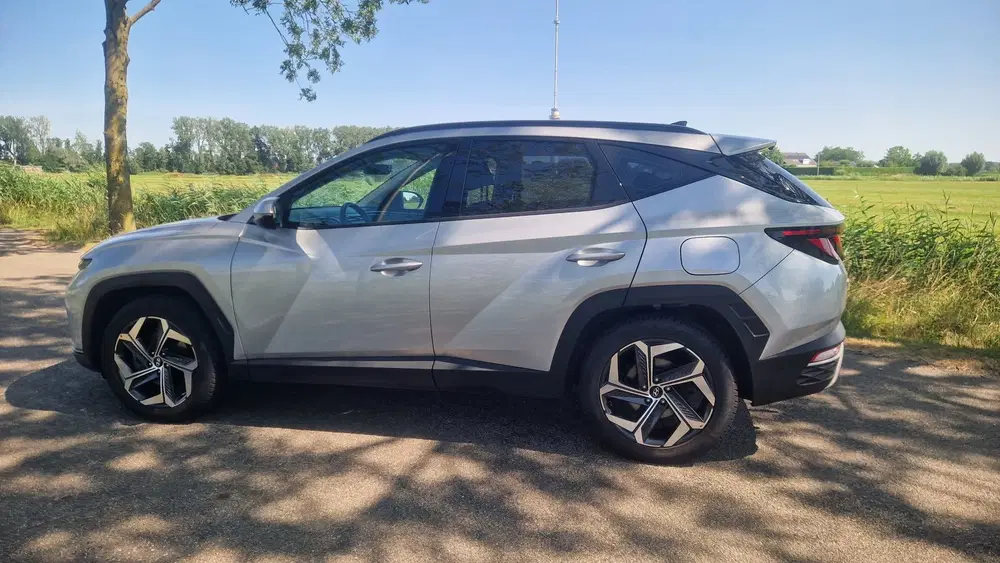 Hyundai TUCSON 1.6 T-GDI PHEV Comfort Smart 4WD uit 2021, foto 4