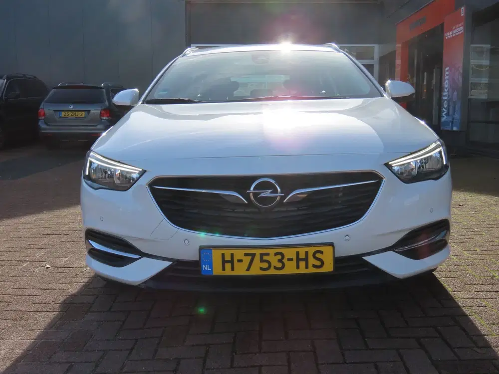 Opel Insignia 1.5 Turbo Business Executive 165 uit 2020, foto 3