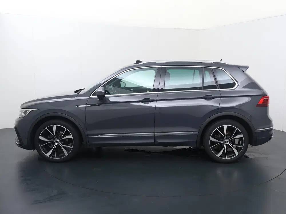 Volkswagen Tiguan 1.5 TSI R-Line Business uit 2023, foto 3