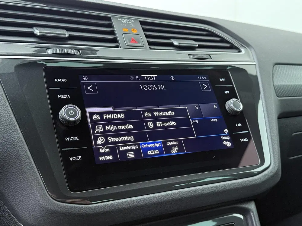 Volkswagen Tiguan 1.4 TSI eHybrid R-Line Business+ uit 2024, foto 13