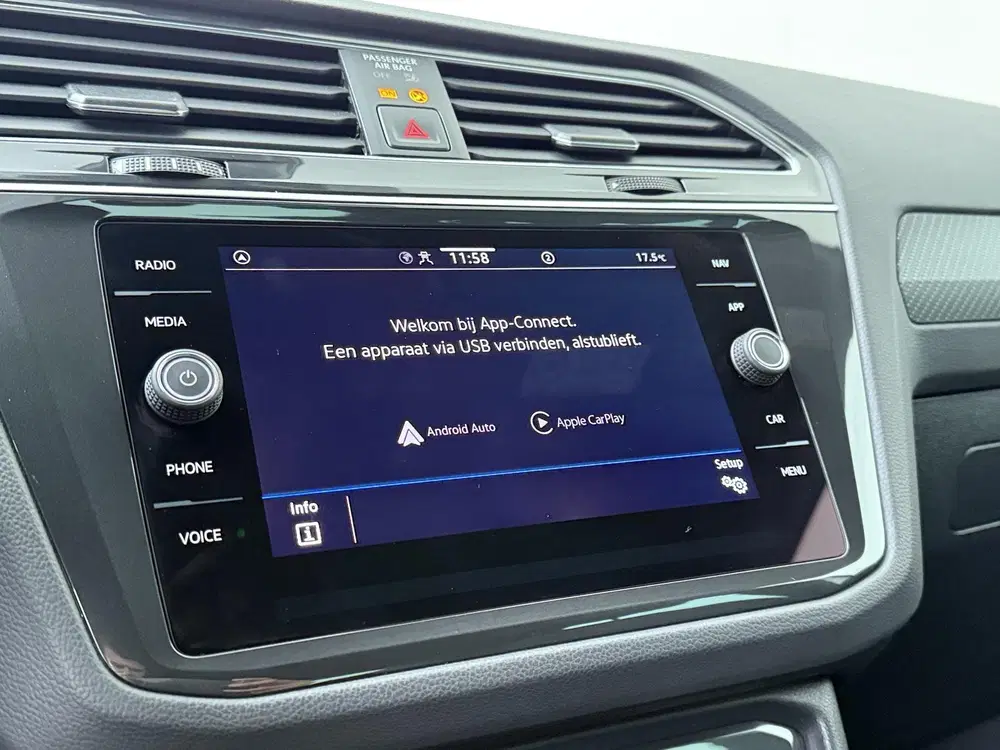 Volkswagen Tiguan 1.4 TSI eHybrid R-Line Business+ uit 2024, foto 15