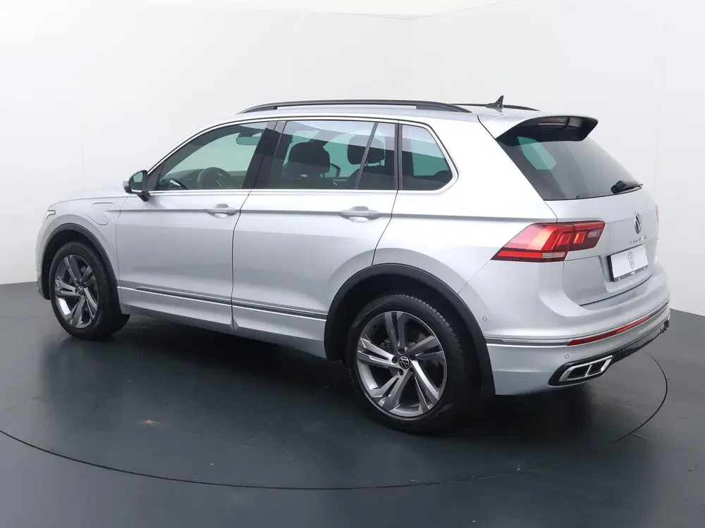 Volkswagen Tiguan 1.4 TSI eHybrid R-Line Business+ uit 2024, foto 4