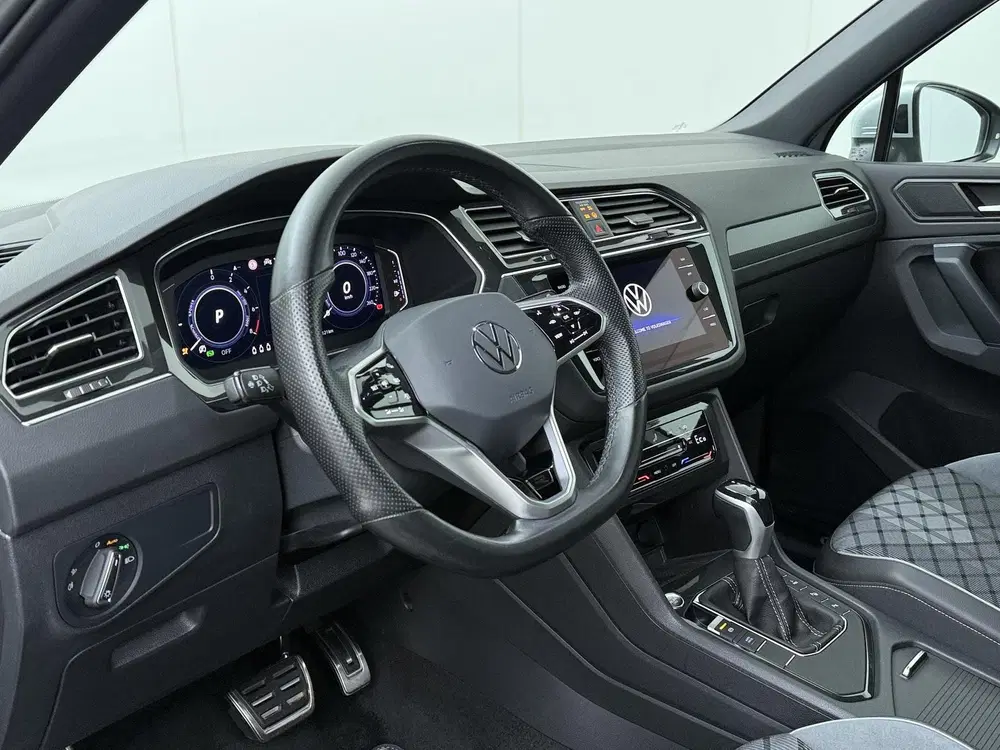 Volkswagen Tiguan 1.4 TSI eHybrid R-Line Business+ uit 2024, foto 6