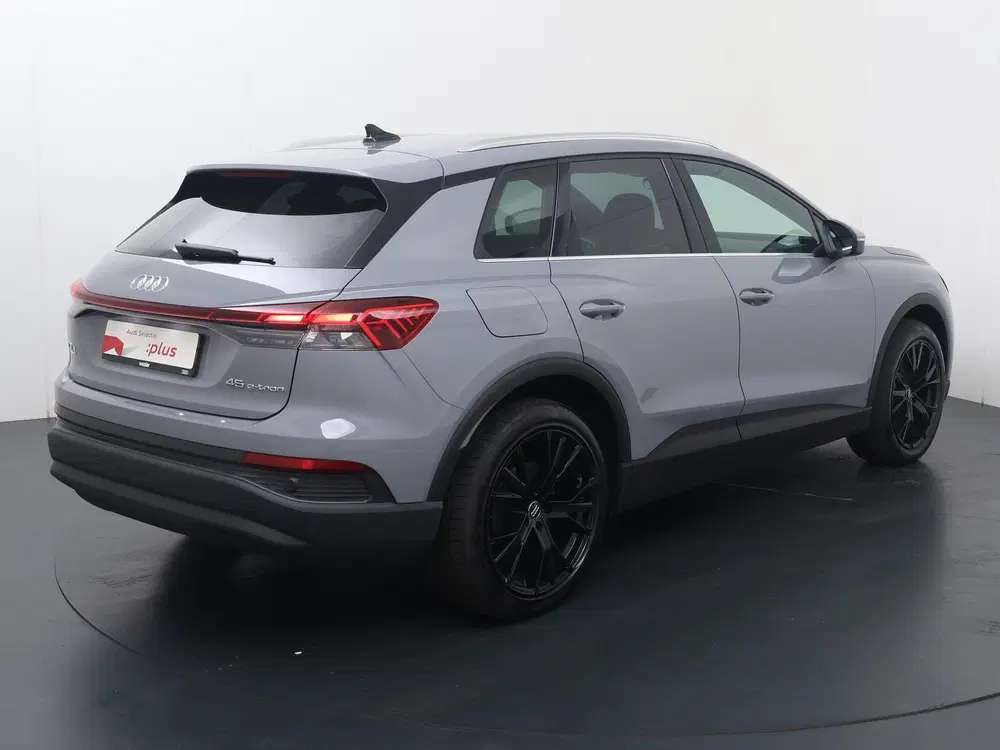 Audi Q4 e-tron 45 Edition 82 kWh uit 2024, foto 5