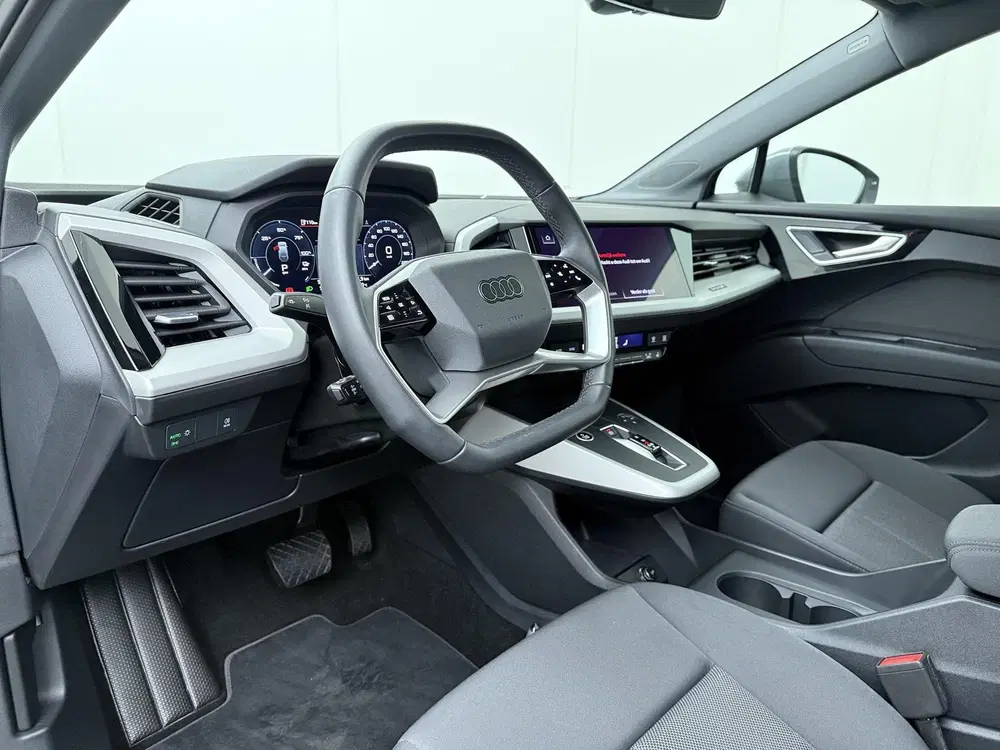 Audi Q4 e-tron 45 Edition 82 kWh uit 2024, foto 6