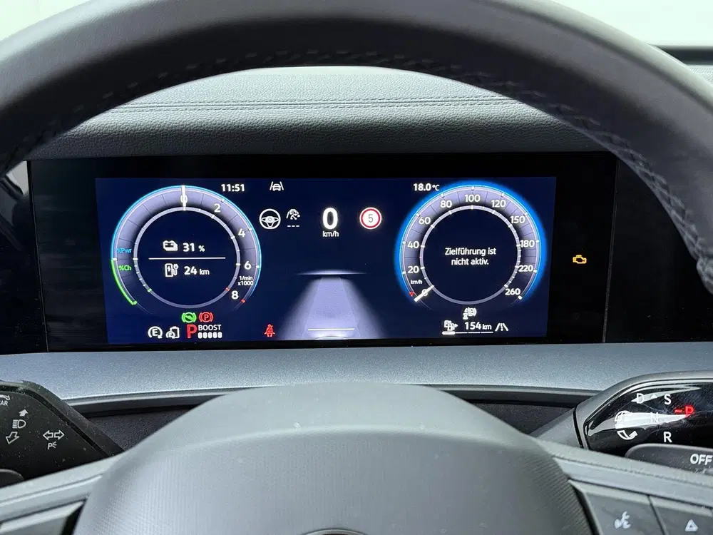 Volkswagen Tayron 1.5 eHybrid R-Line Edition uit 2025, foto 11