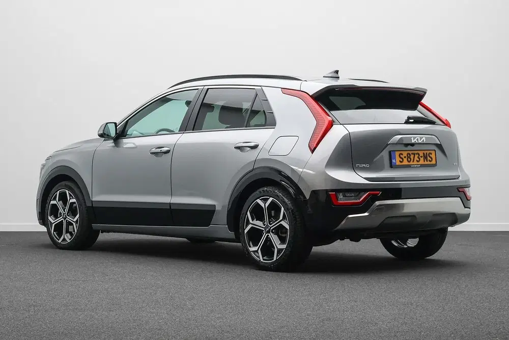Kia Niro 1.6 GDi Hybrid ExecutiveLine (bj 2023 uit 2023, foto 14
