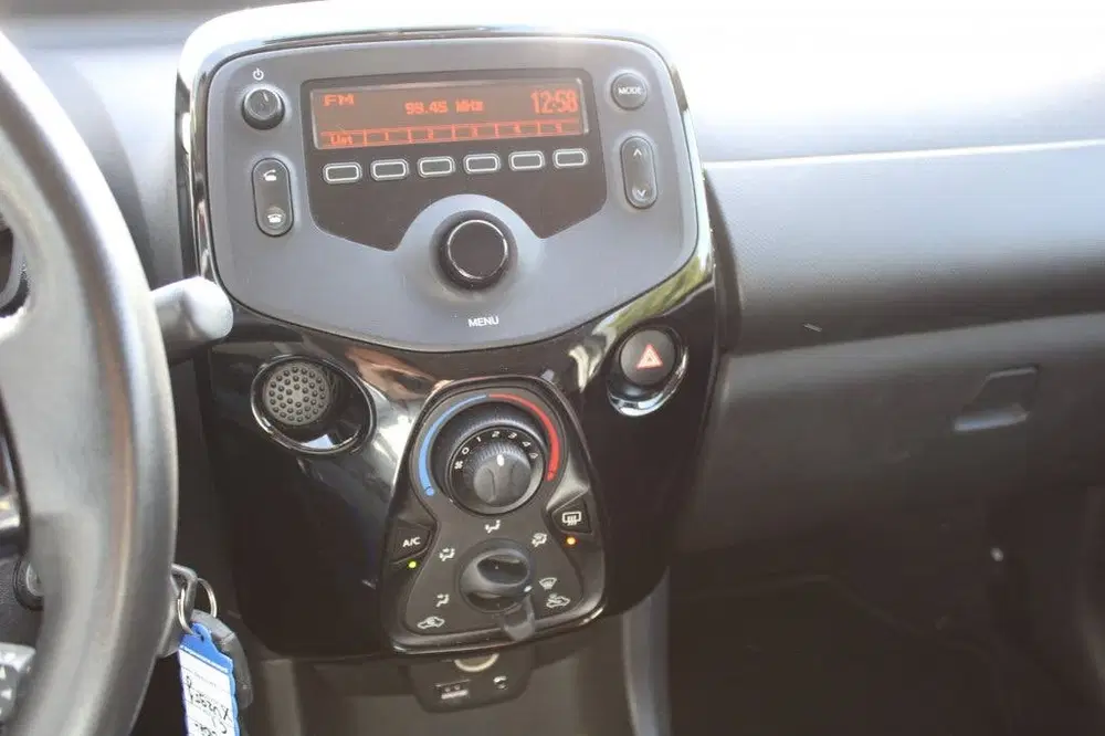 Citroën C1 Citroen C1 1.0 VTi 72PK S&S 5drs Airco Air uit 2019, foto 10