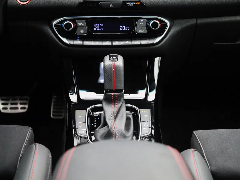 Hyundai i30 1.5 T-GDi MHEV N Line uit 2025, foto 11