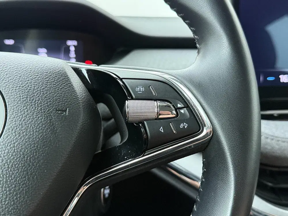 Skoda Enyaq 60 uit 2022, foto 10